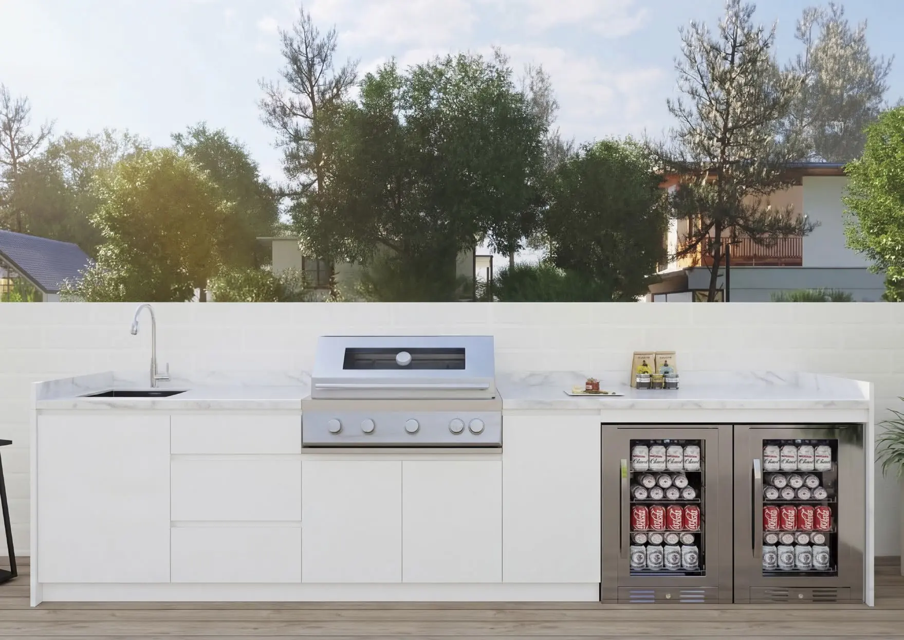 Cuisine d'extérieur ouverte Nox Nova XL en finition blanche avec barbecue gaz, évier et deux réfrigérateurs vitrés
